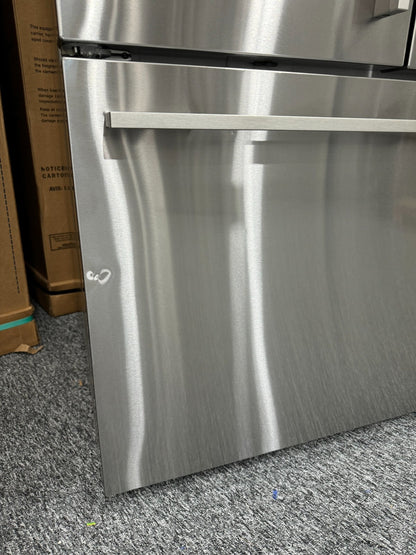 Fisher & Paykel RF540ADUX6 fridge freezer freestanding French Door appliance 437
