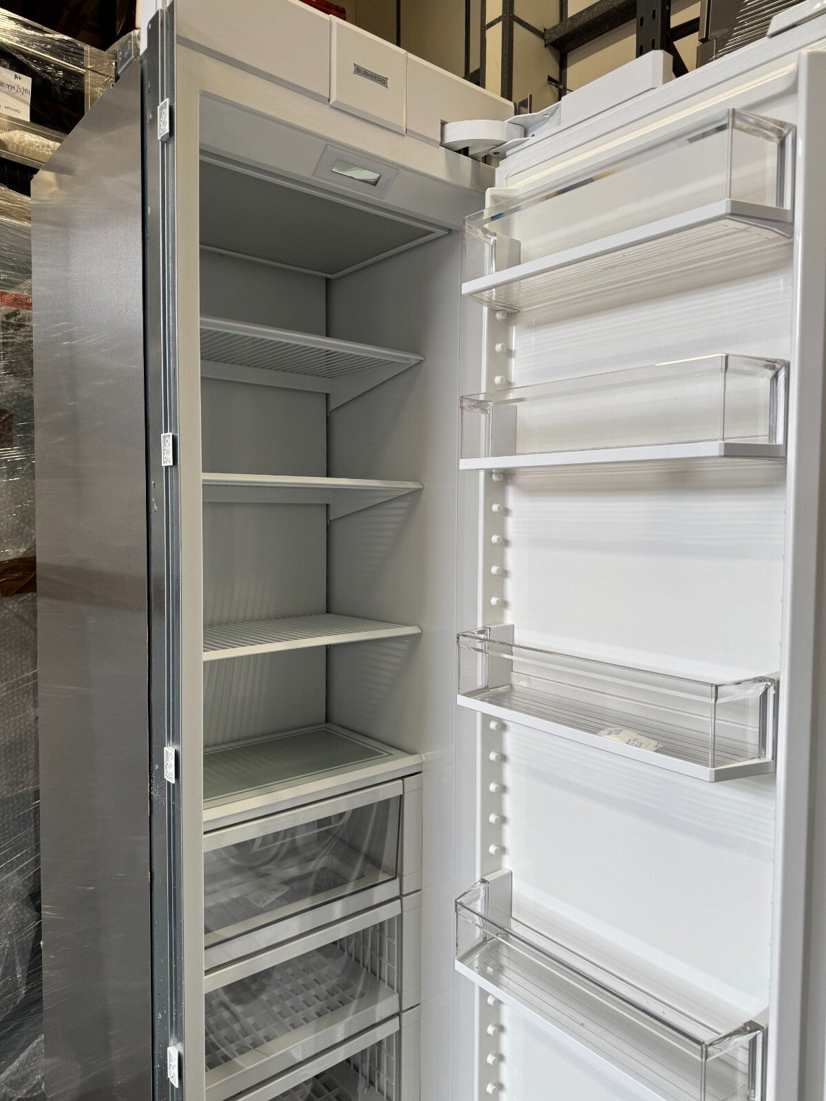 Sub-Zero ICBIC-24FI 610mm Column Freezer refrigeration appliance ICE B32147