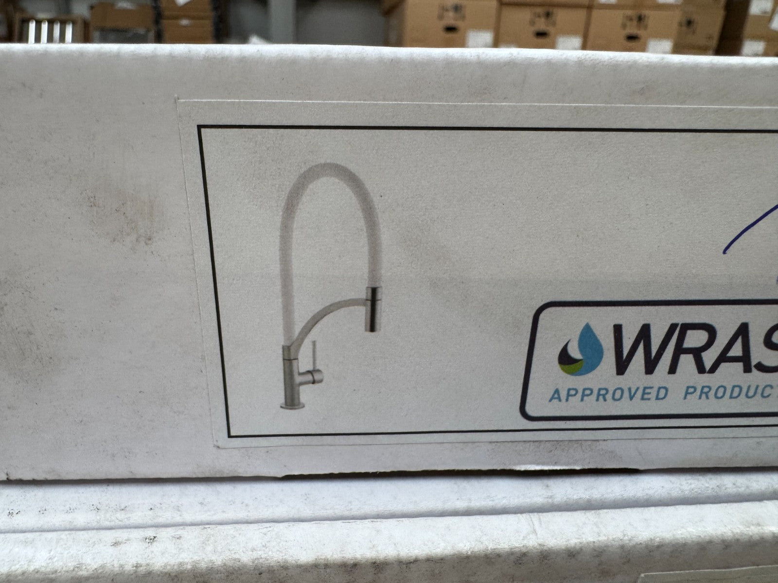 NEW White Steel Spray ESSPOBSWH Hose Mixer Victoria plumbing tap factory AX4556
