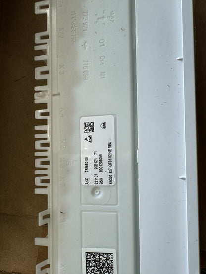 NEW Unused Neff 11047562 Part Control Module Panel for fridge