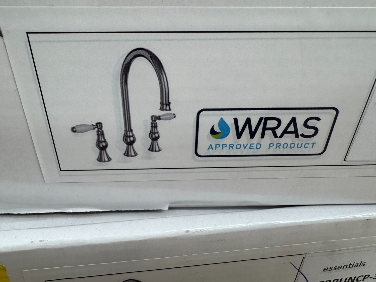 NEW Traditional Chrome Kitchen Mixer tap Victoria plumbing tap factory AX4541