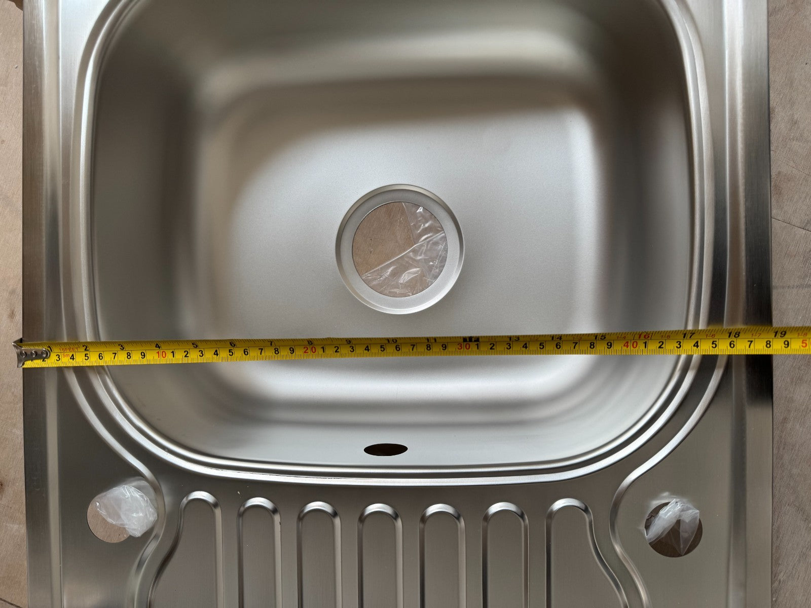 NEW Stainless Steel Single Bowl kitchen sink & Drainer Carsyil AX4324