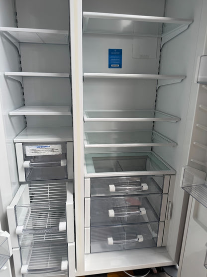 SubZero ICBBI-42S/S/TH Fridge Freezer 42inch side by side Sub Zero Wolf A42287