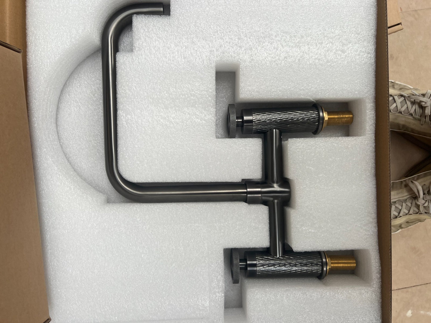 NEW GunMetal Quilt bridge Mixer tap Victoria plumbing tap factory AX4607
