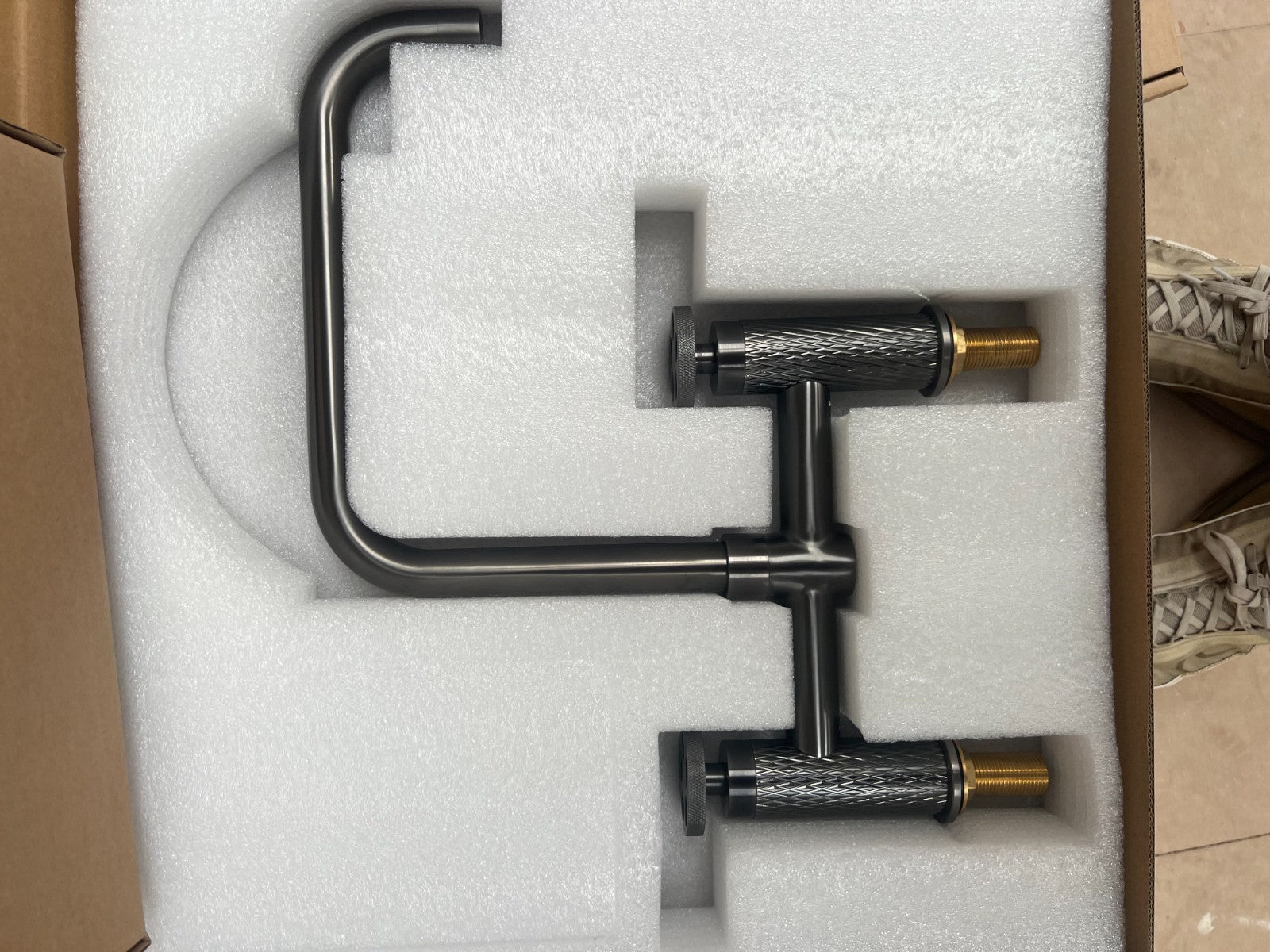 NEW GunMetal Quilt bridge Mixer tap Victoria plumbing tap factory AX4607