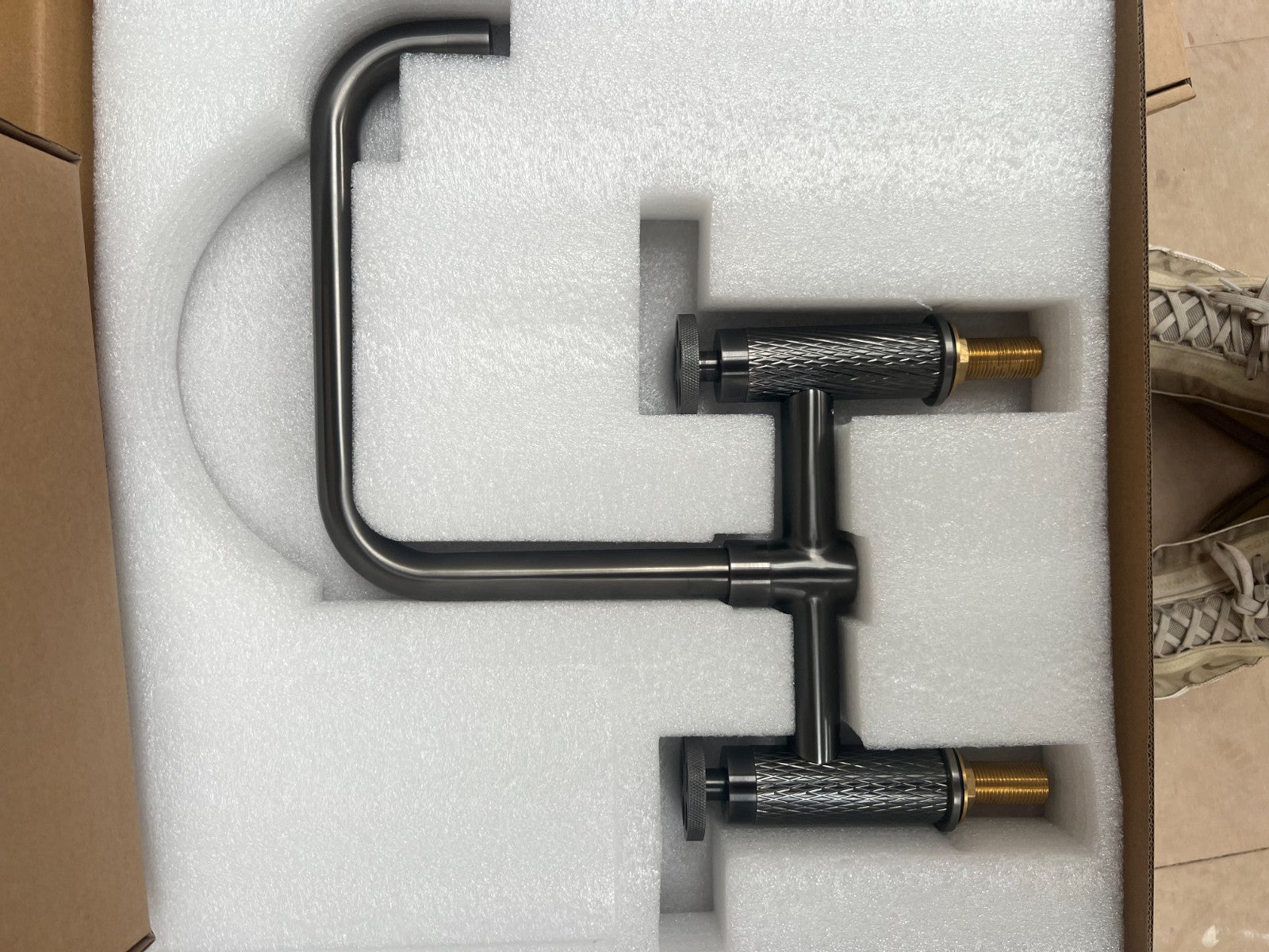 NEW GunMetal Quilt bridge Mixer tap Victoria plumbing tap factory AX4607
