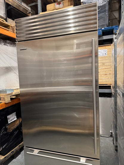 Sub-Zero ICBBI-36U/S/th Fridge Freezer 36 inch ICE subzero w/ Side panels BR4140