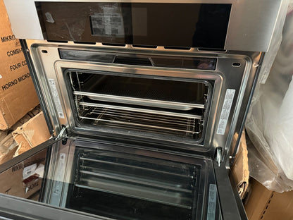 New UNUSED Bertazzoni Modern F457MODVTX Combi Steam Oven Cooker Appliance