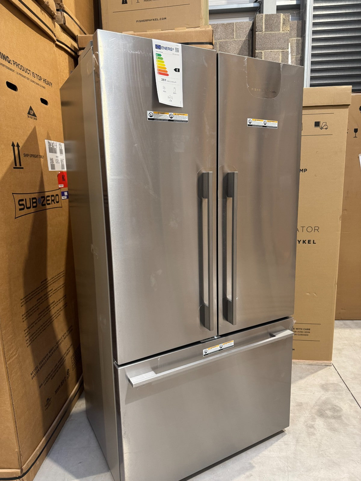 UNUSED Fisher & Paykel RF610ADX6 French Door Fridge Freezer BR4207
