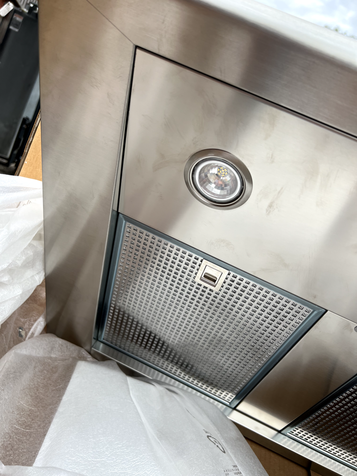 New Wolf ICBVW30S Wall Hood extractor stainless steel appliance sub zero