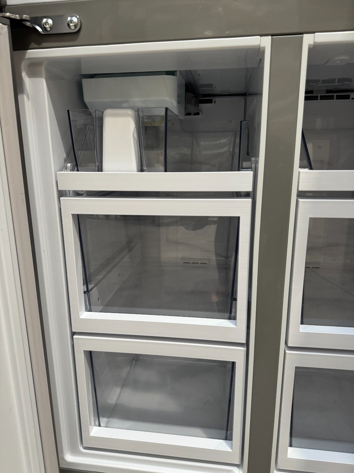 UNUSED Fisher & Paykel RF500QNUB1 Quad Door Fridge Freezer Freestanding BR4208
