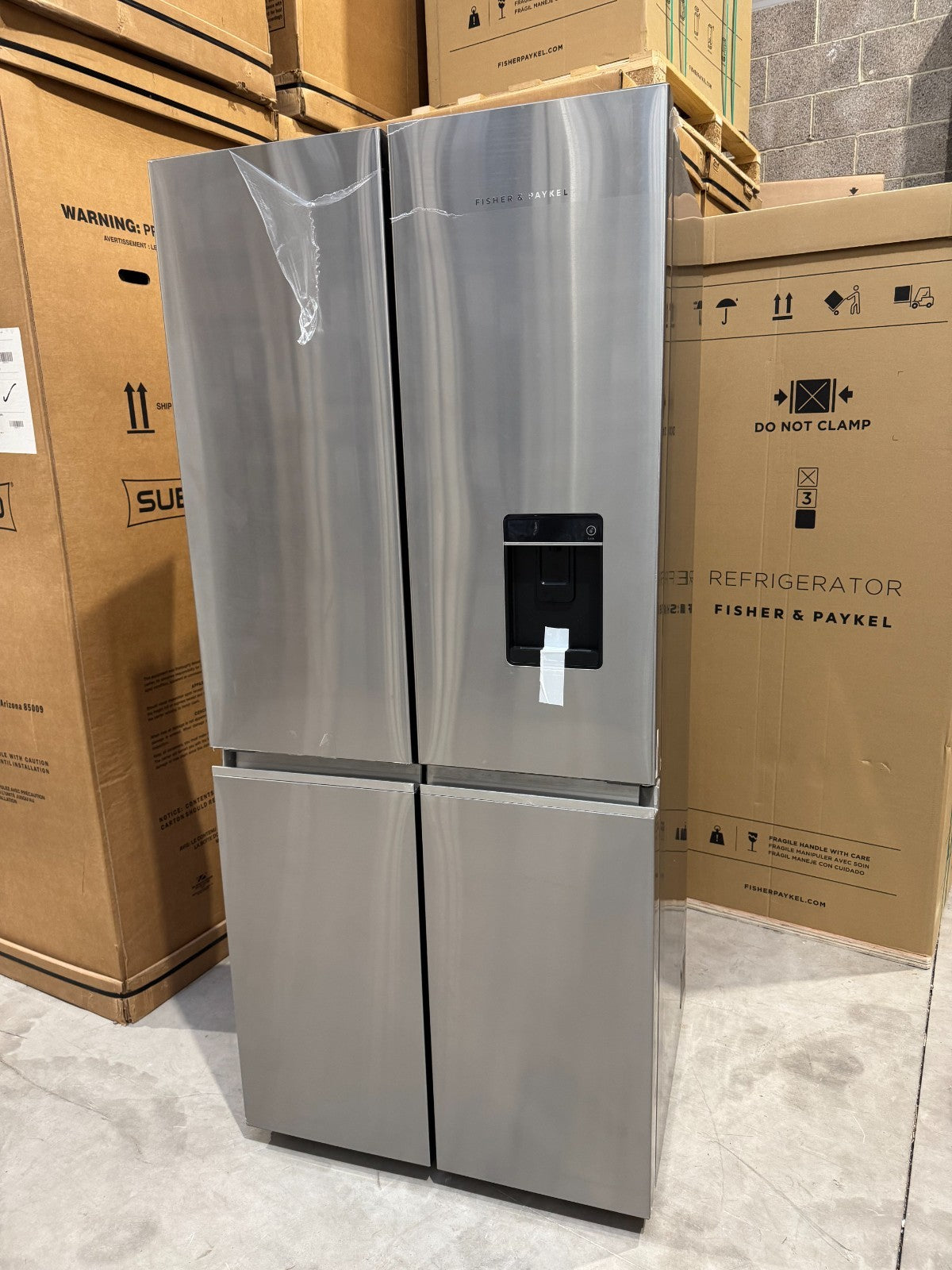 UNUSED Fisher & Paykel RF500QNUB1 Quad Door Fridge Freezer Freestanding BR4209