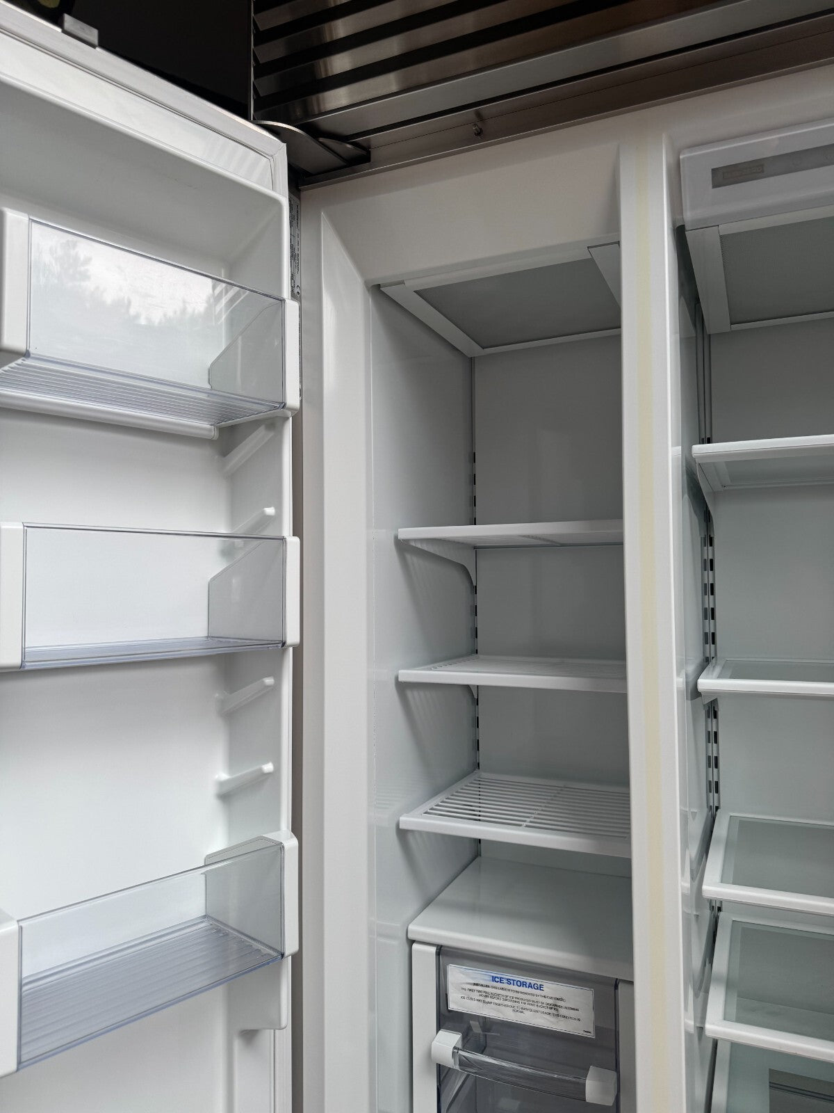 SubZero ICBBI-42S/S/TH Fridge Freezer 42inch side by side Sub Zero Wolf A42287