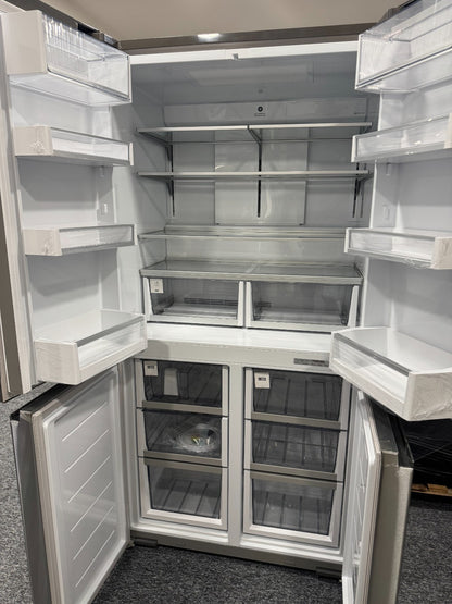 New UNUSED Fisher & Paykel RF605QNUVX1 Fridge Freezer ICE BR2332