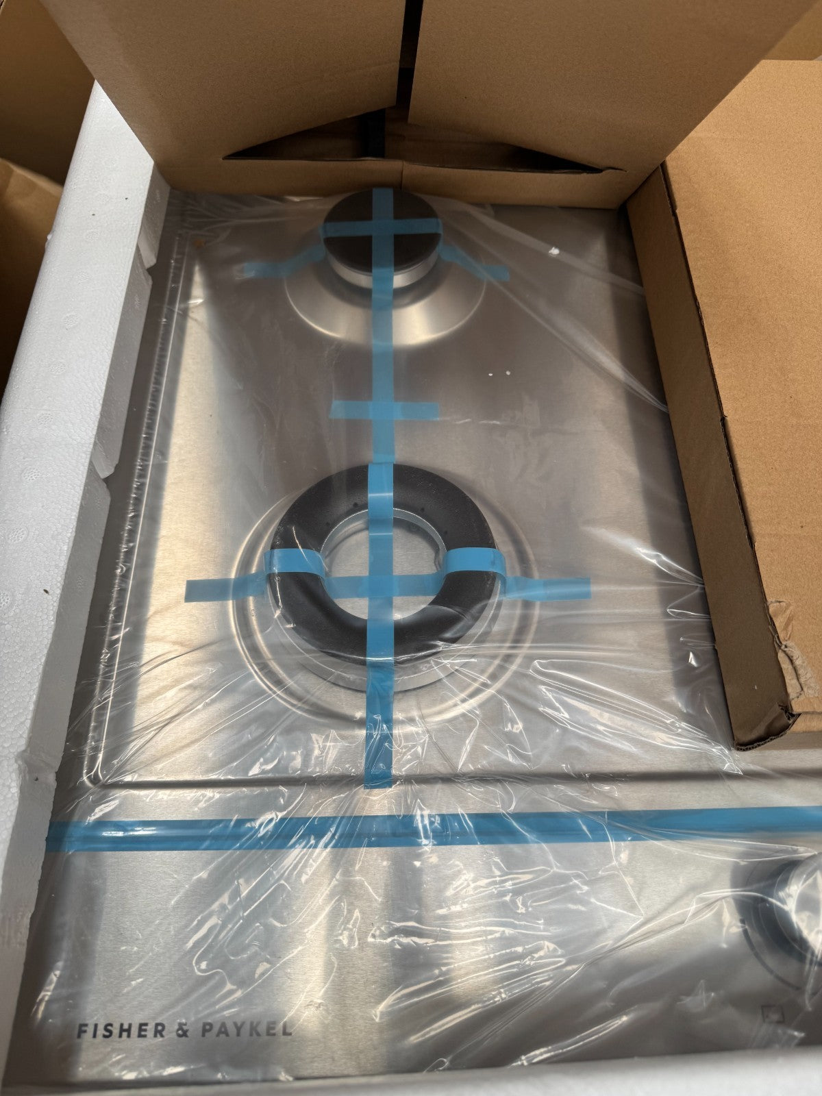 New Fisher & Paykel CG604DLPX1 4 burner Gas hob cooktop LPG 60cm BR4632