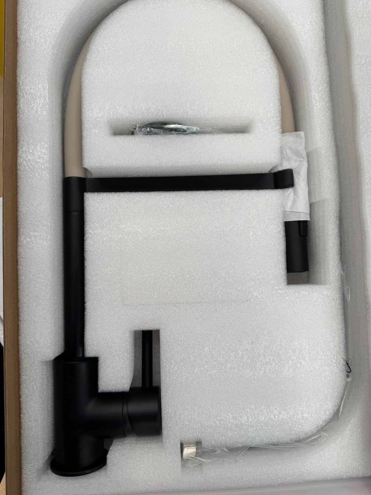NEW Black Ivory Spray Hose Mixer tap Victoria plumbing tap factory AX4552