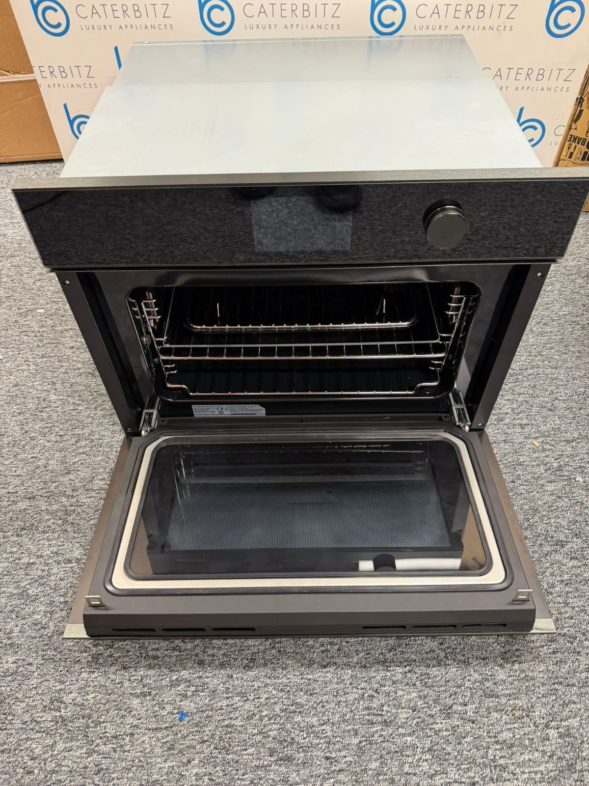 UNUSED Fisher & Paykel OM60NMTDB1 combi Microwave Oven cooker BR4680