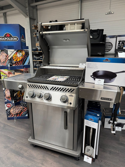 UNUSED Ex Display Napoleon Rogue PRO-S 425 Stainless Steel Gas BBQ