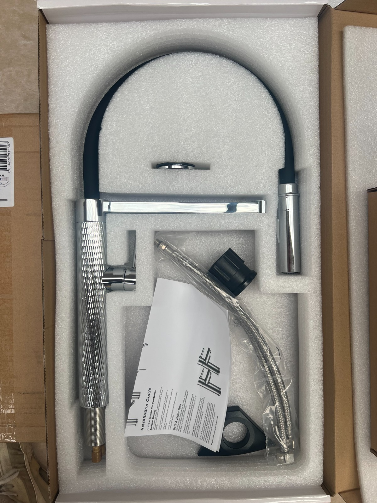 NEW Chrome Black Quilt Spray Hose Mixer tap Victoria plumbing tap factory AX4604