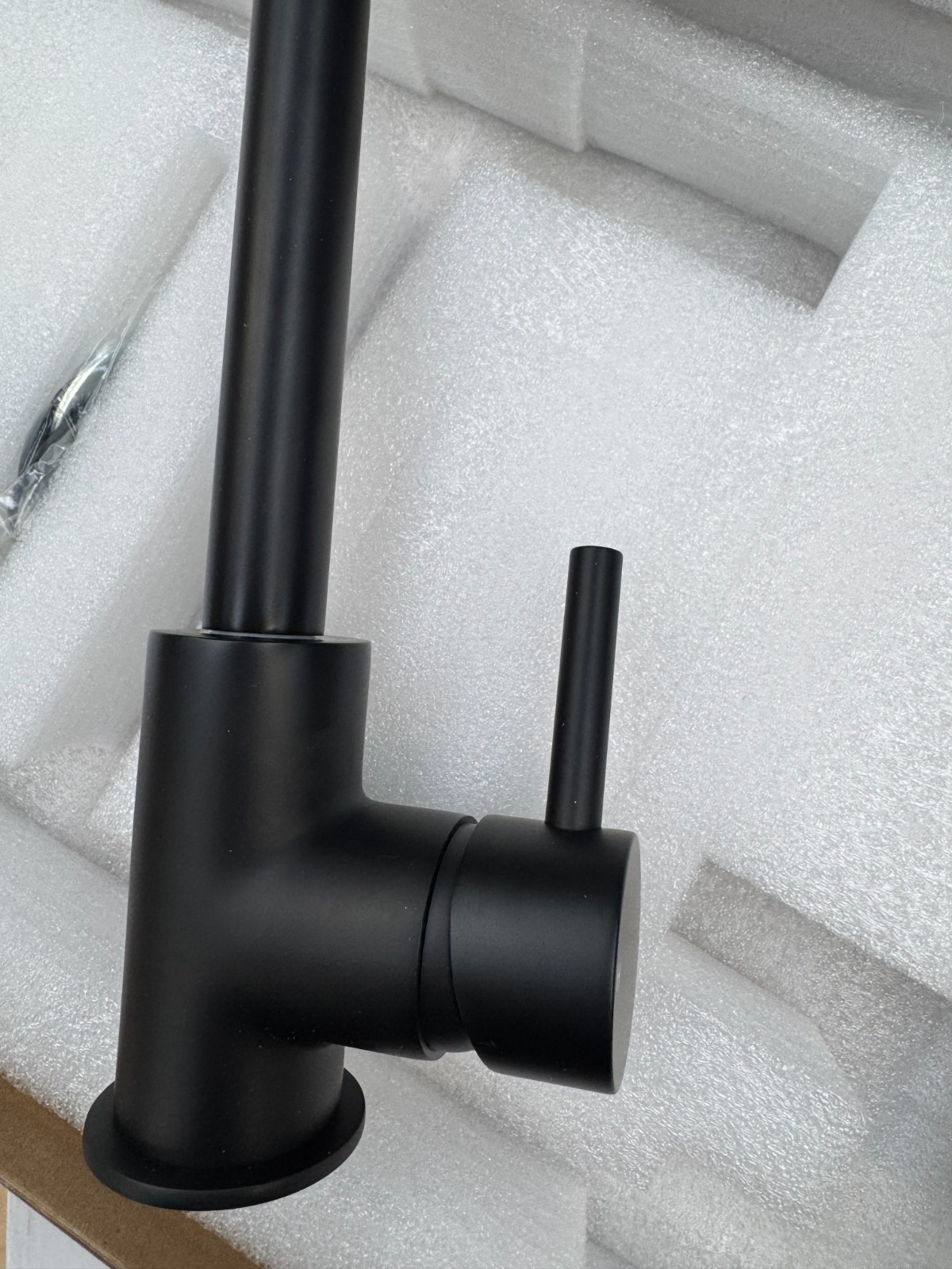 NEW Black Ivory Spray Hose Mixer tap Victoria plumbing tap factory AX4552