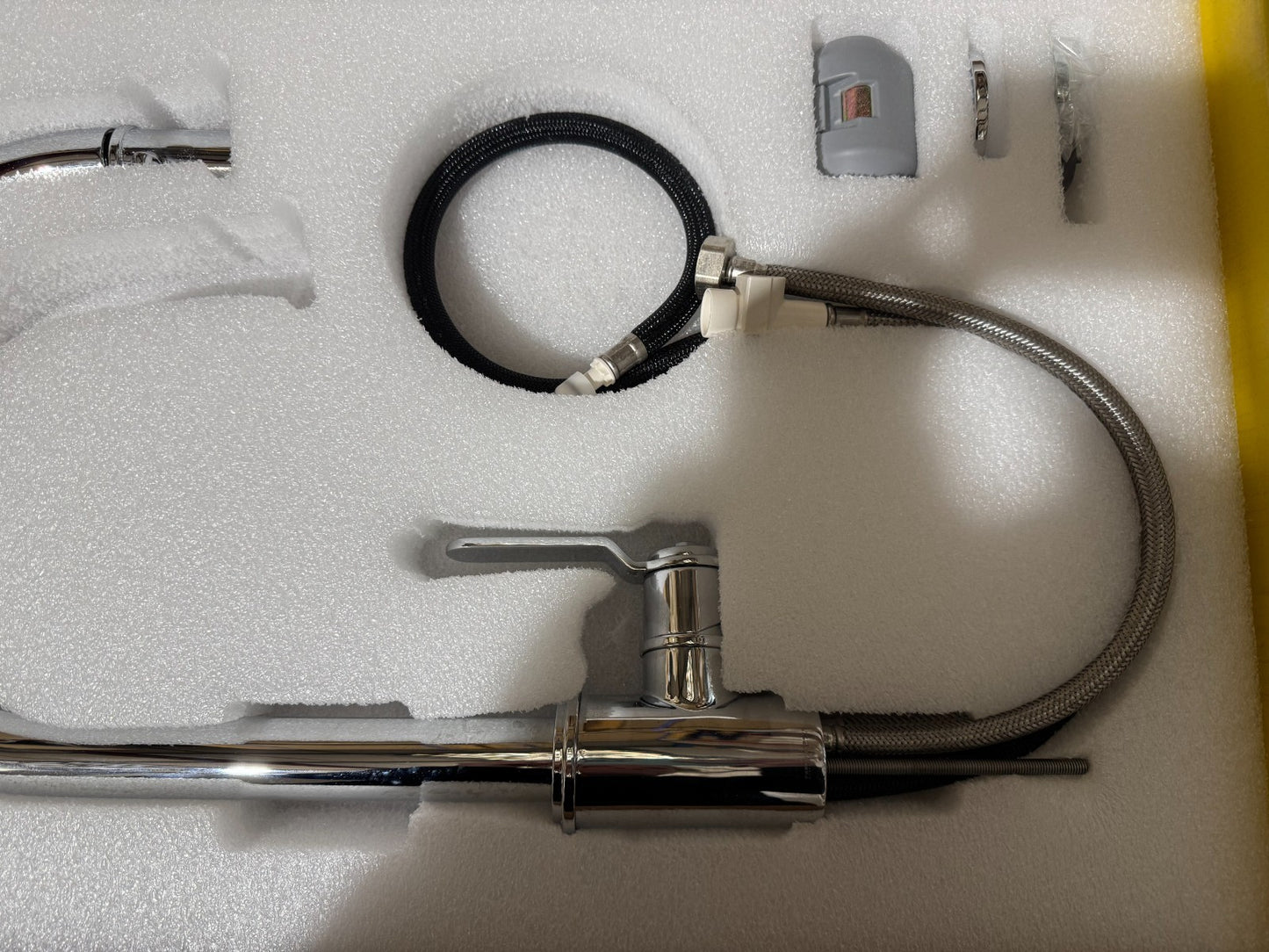 NEW Perrin and Rowe Armstrong 4544HSCP Lever Tap with Pull Down CHROME BR4185