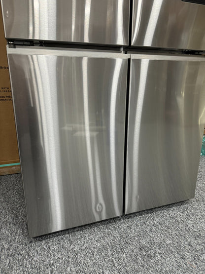 NEW Fisher & Paykel RF605QNUVX1 Fridge Freezer Freestanding Refrigerator BR581