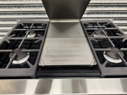 UNUSED Wolf ICBDF36450 36 inch dual fuel Range Cooker Oven Subzero BR4272