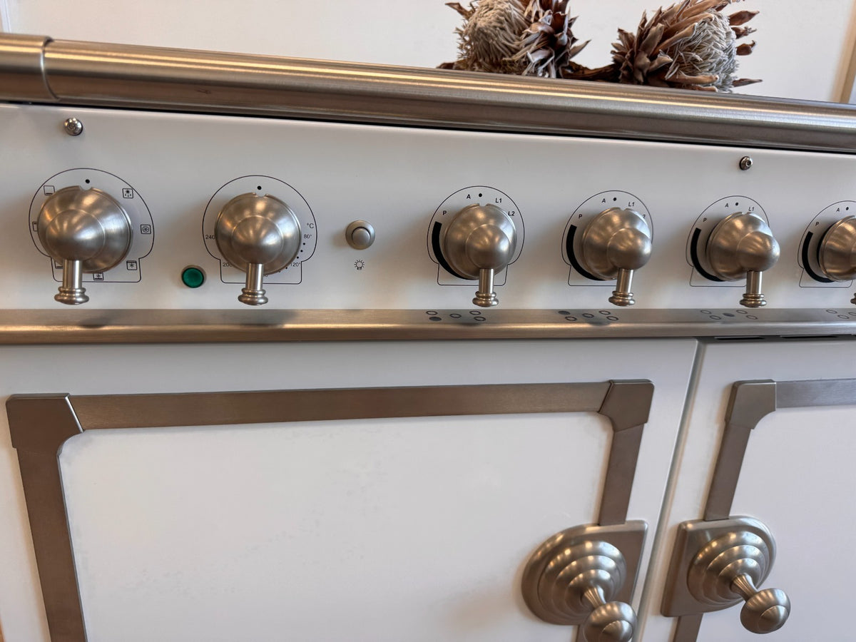 Ex Display La Cornufe 110cm Induction Electric Range Cooker white AX