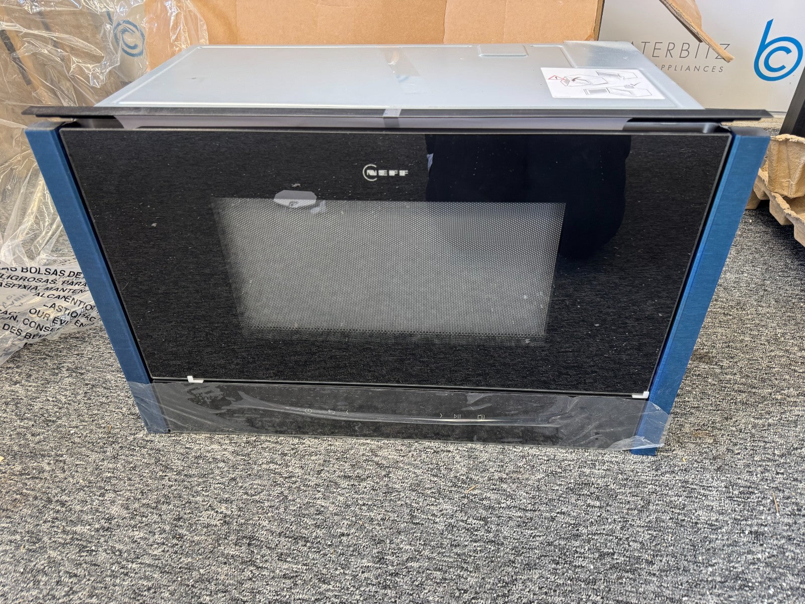 NEW Neff NL4GR31G1B N70 Microwave & Grill Oven Graphite Grey trim BR4334