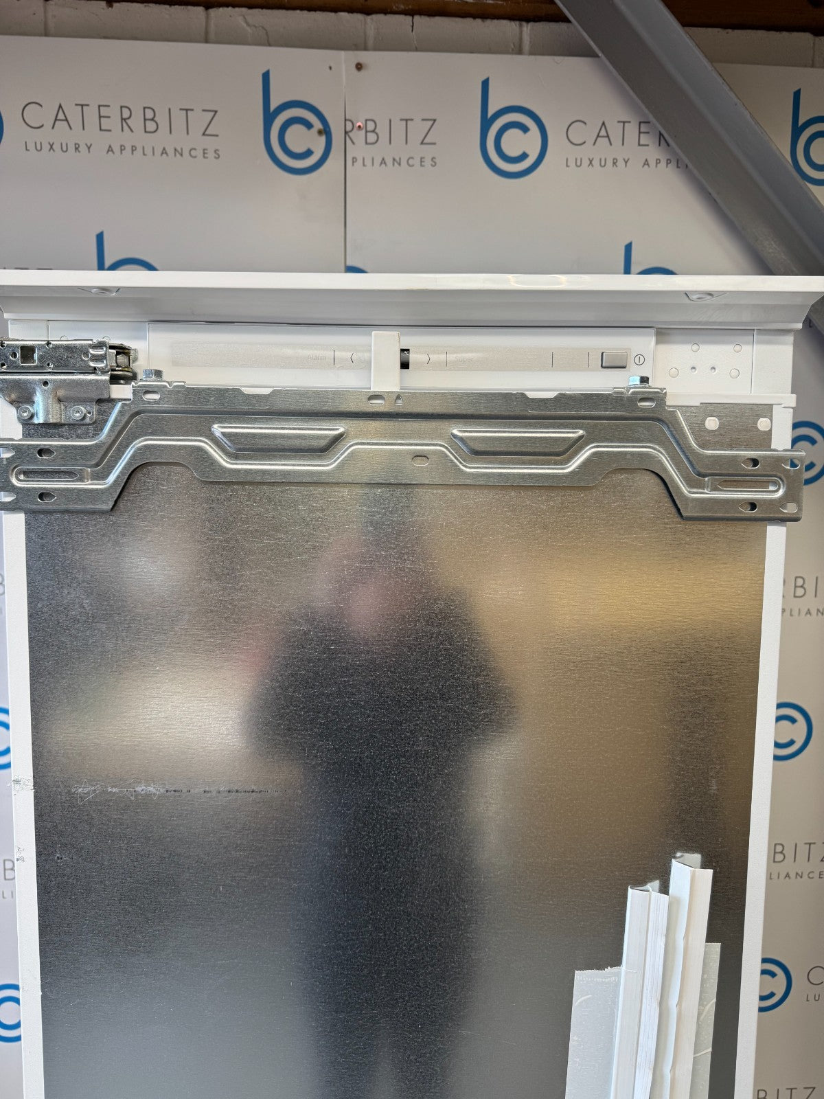 New Neff GI7815NE0 Integrated No Frost Built in Column Freezer BR4158