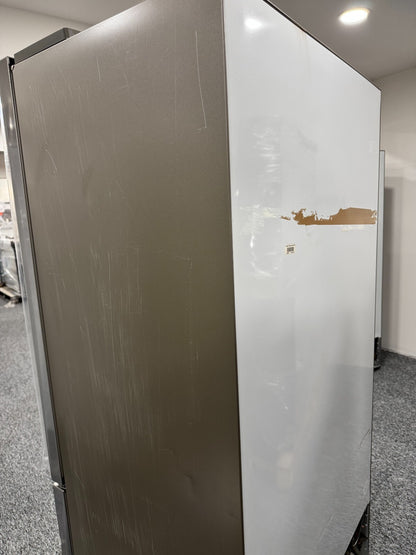 UNUSED Fisher & Paykel RF610ADX6 French Door Fridge Freezer ICE BR2278