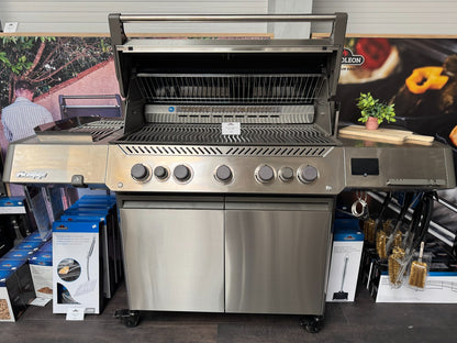 UNUSED Napoleon BBQ Barbecue P665VXRSIBPSS Prestige 665 Side Burner