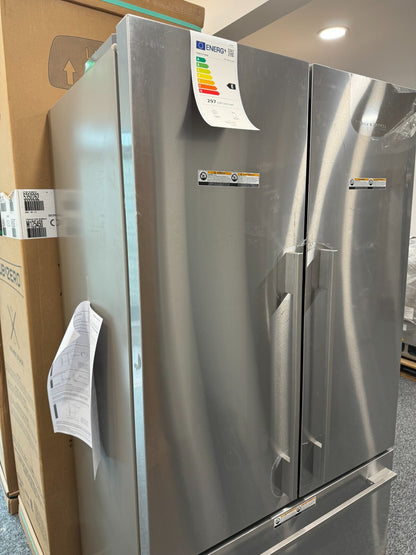 NEW Fisher & Paykel RF610ADJX7 Fridge Freezer Refrigerator appliance BR588