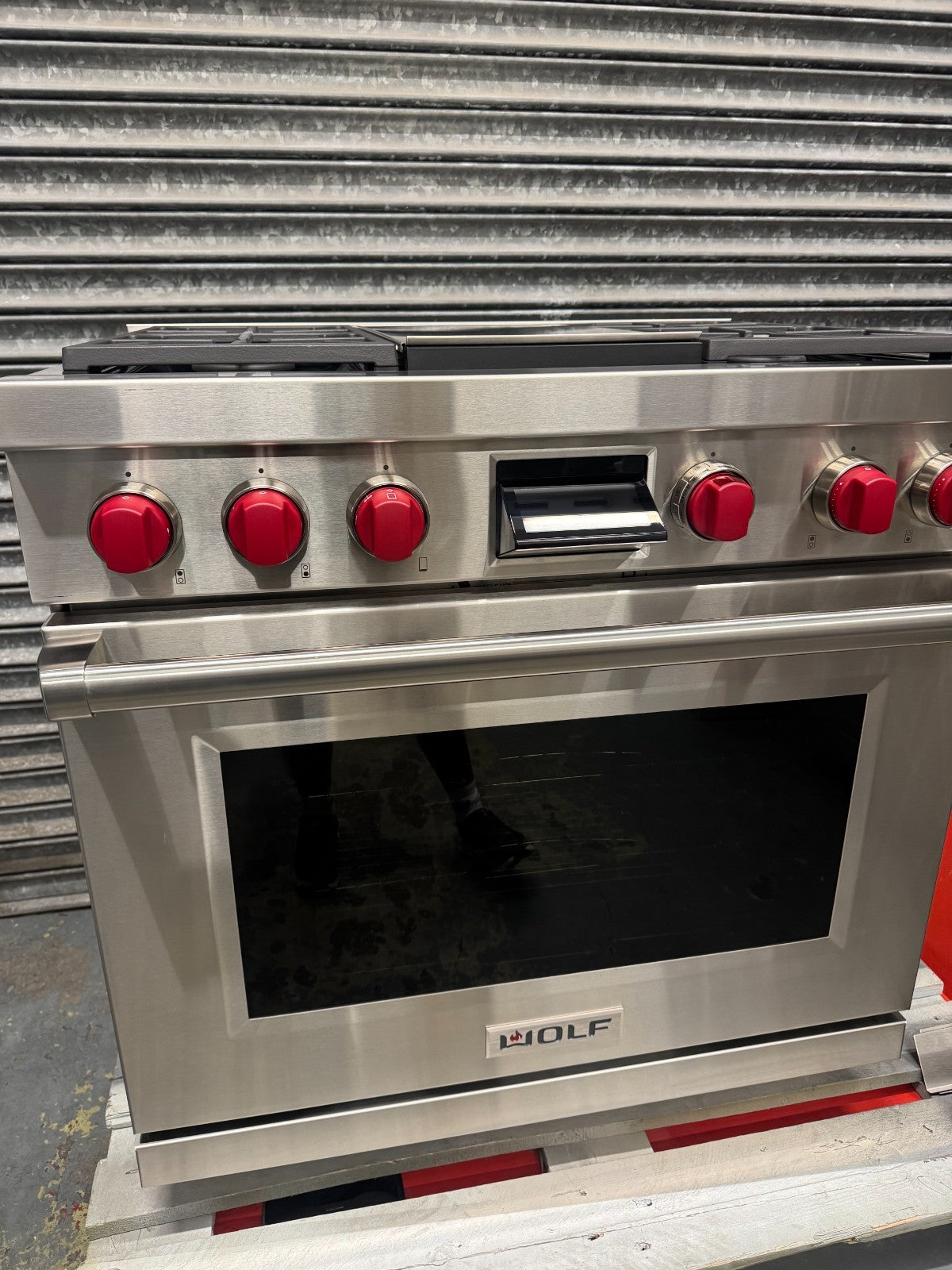 UNUSED Wolf ICBDF36450 36 inch dual fuel Range Cooker Oven Subzero BR4272