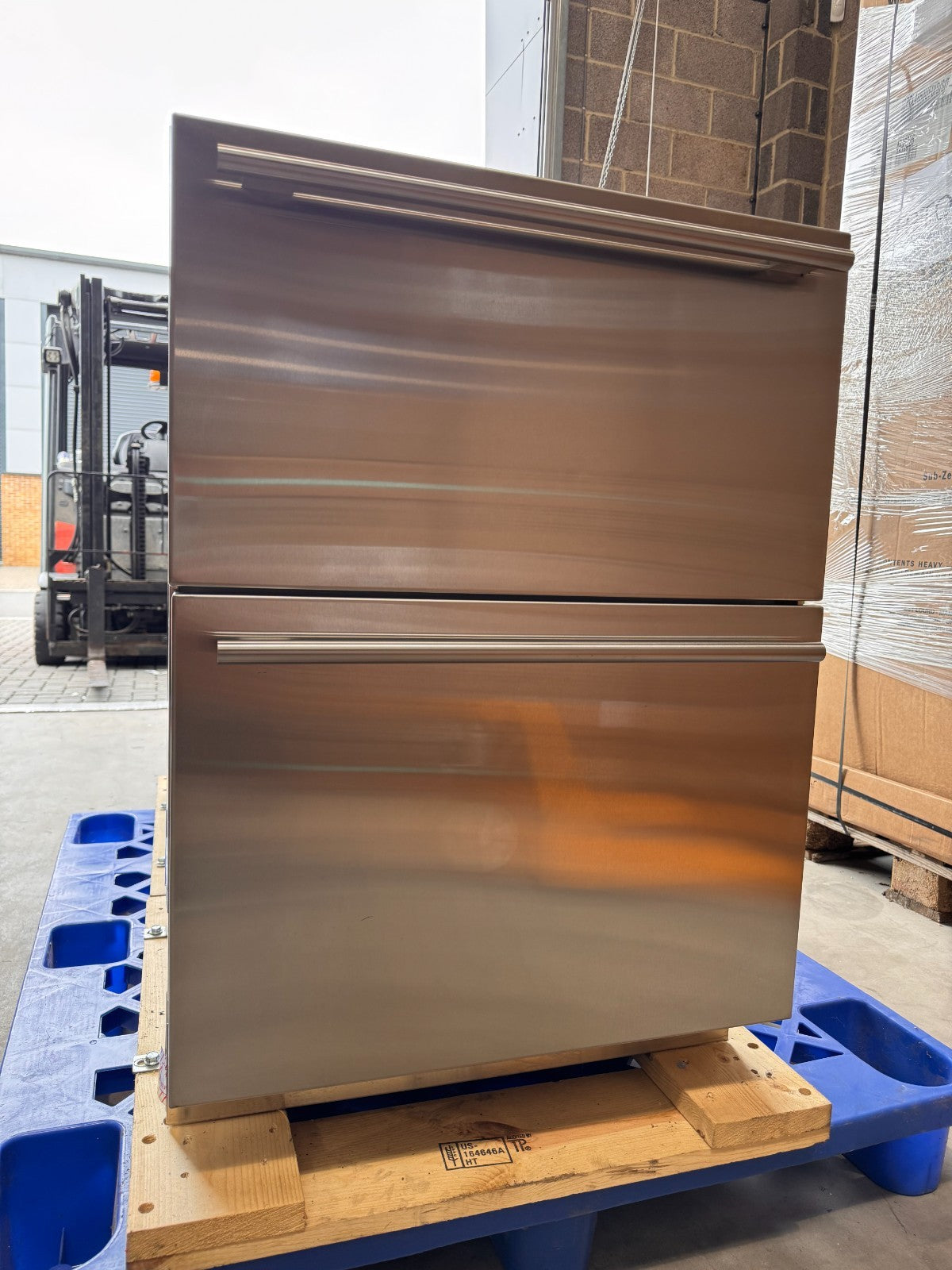 EX DISPLAY Sub-Zero Fridge Under counter Drawers ICBID-24RO Wolf SUB ZERO BR4656