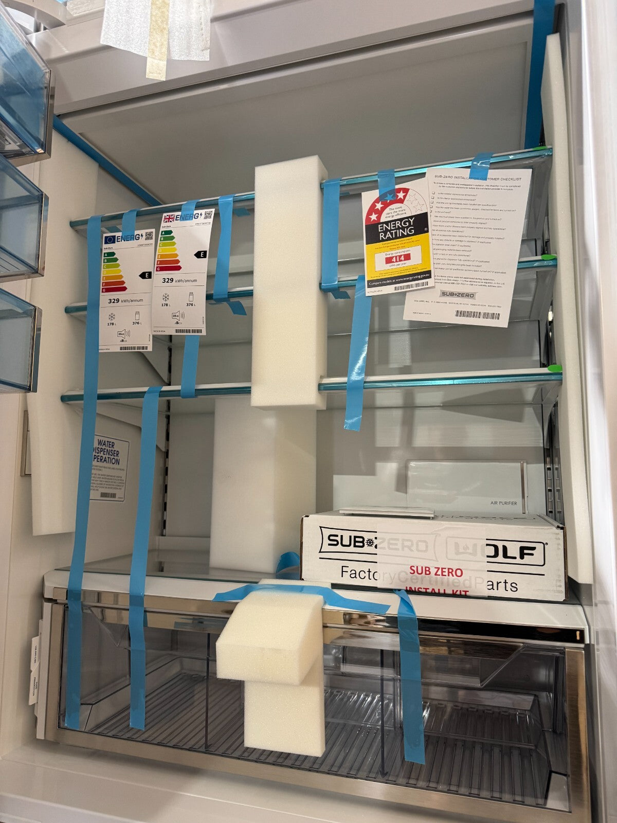 Sub-Zero Fridge Freezer ICBDET3650CIID Ice Water Integrated Subzero BR2265