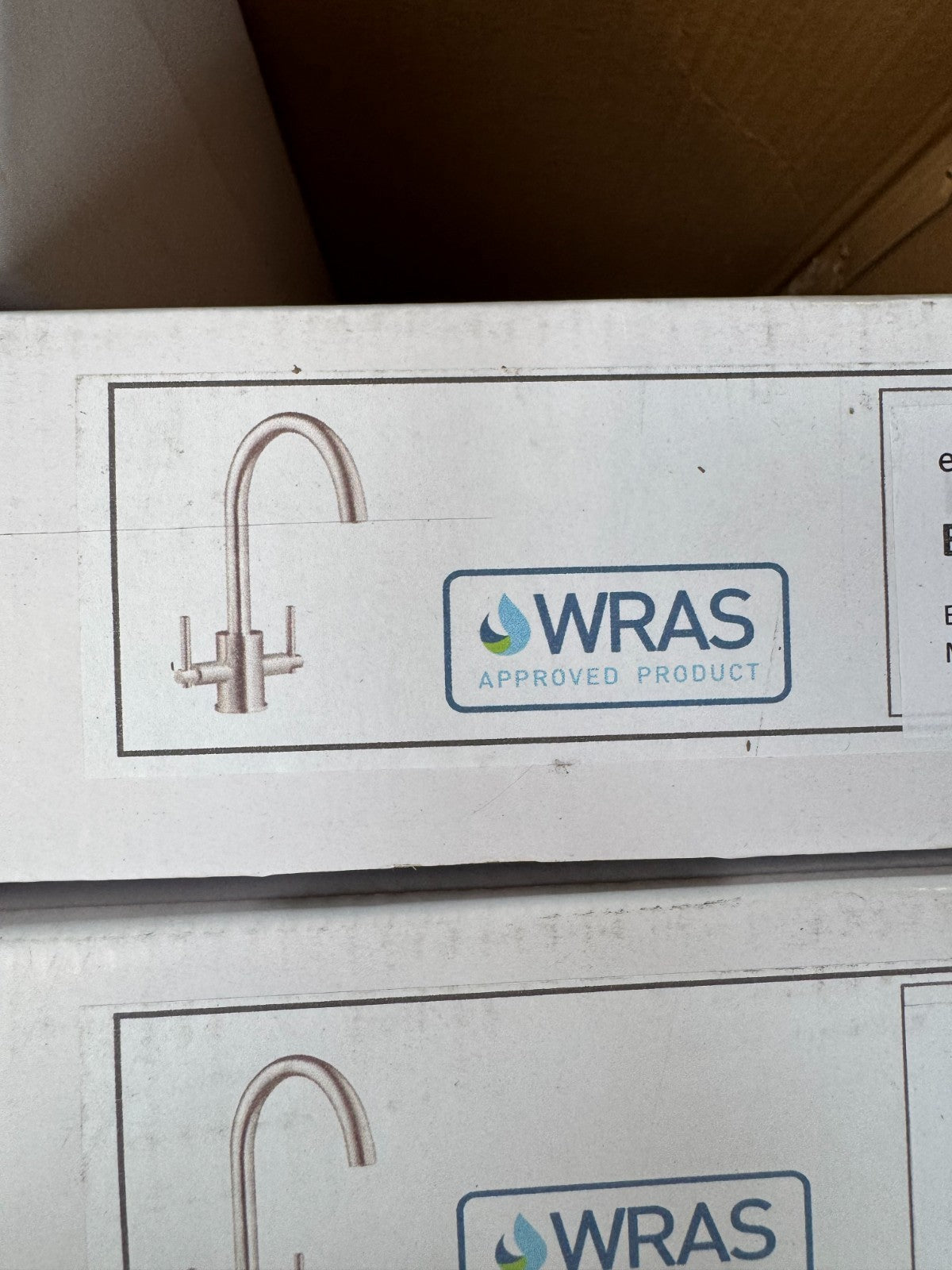 NEW Kitchen Mixer Lever Tap Victoria plumbing tap factory Chrome AX4531