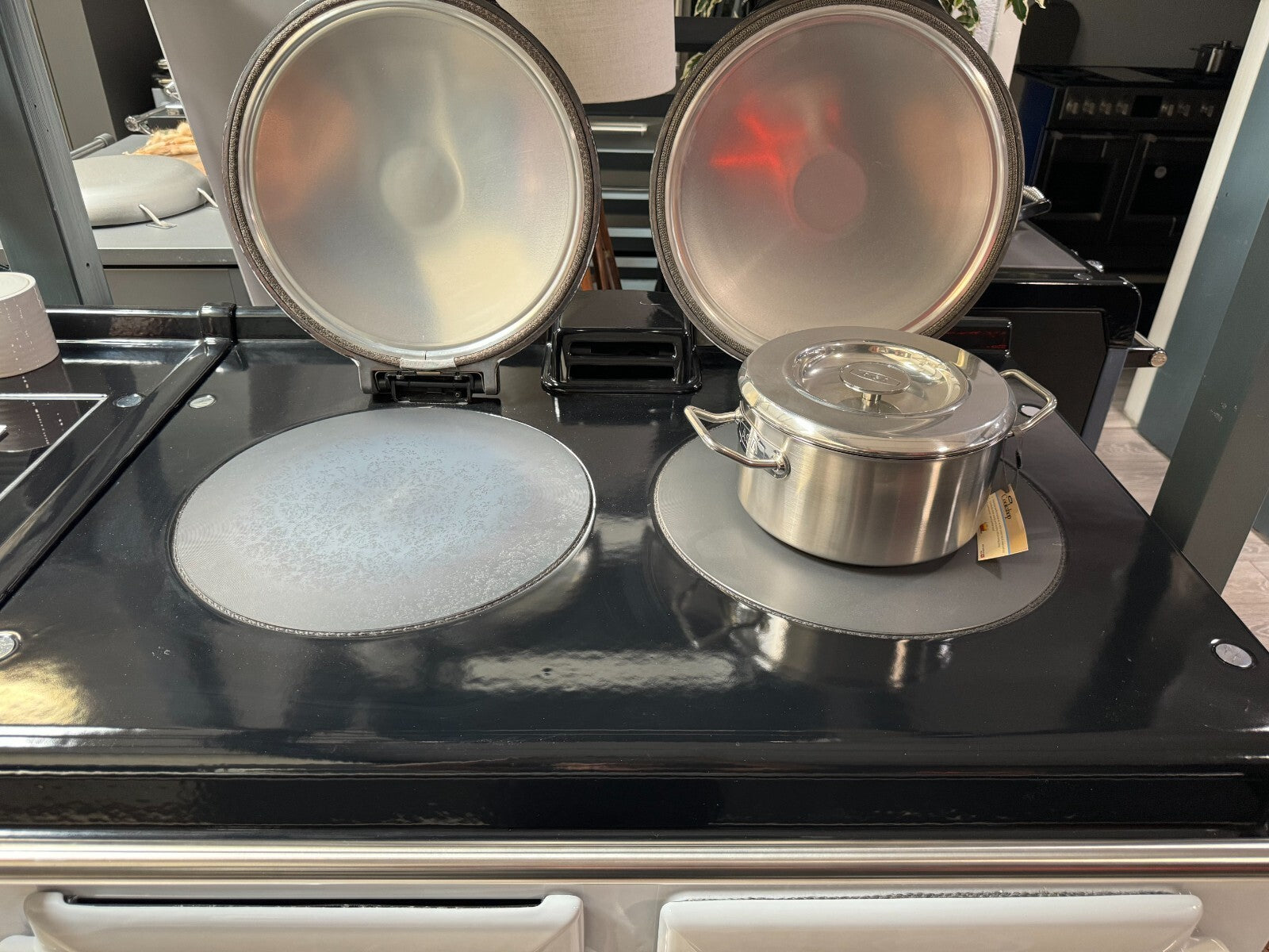 NEW UNUSED AGA eR7 Series 150 Electric Range Cooker Induction Hob Pearl Ashes
