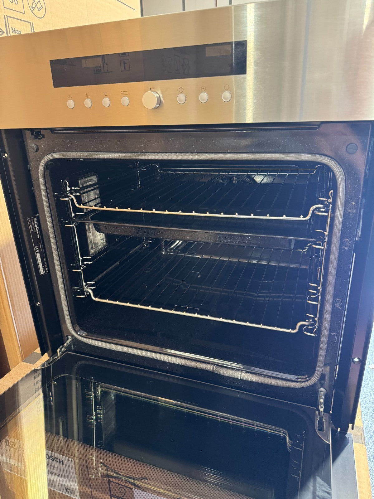 Ex Display UNUSED Wolf ICBSO24TE/S/TH 60cm Oven Cooker BR2343
