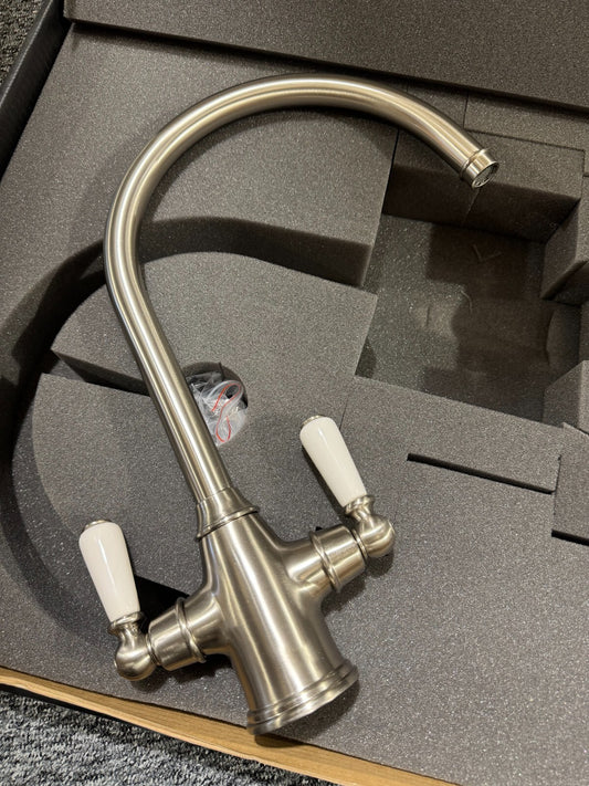 NEW Bidbury & Co Amesbury Pewter Twin Lever Monobloc Kitchen Tap Pewter BR2272