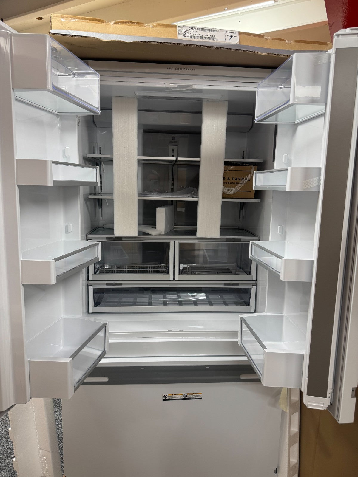 Fisher & Paykel RS90A3 French Door Fridge Freezer Integrated Opened AX