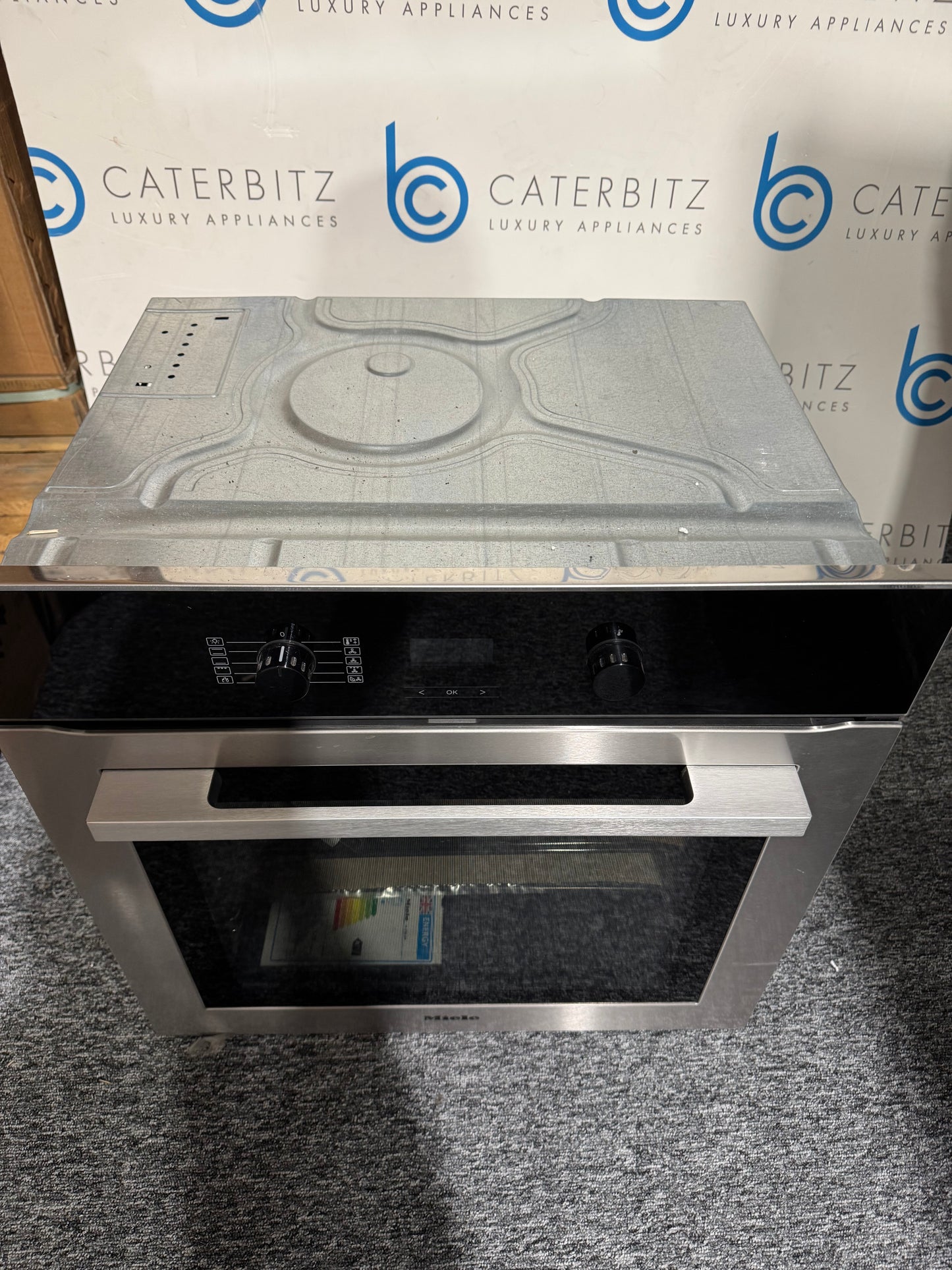 NEW Miele H 2760 BP Built in Miele Oven Clean steel BR2389