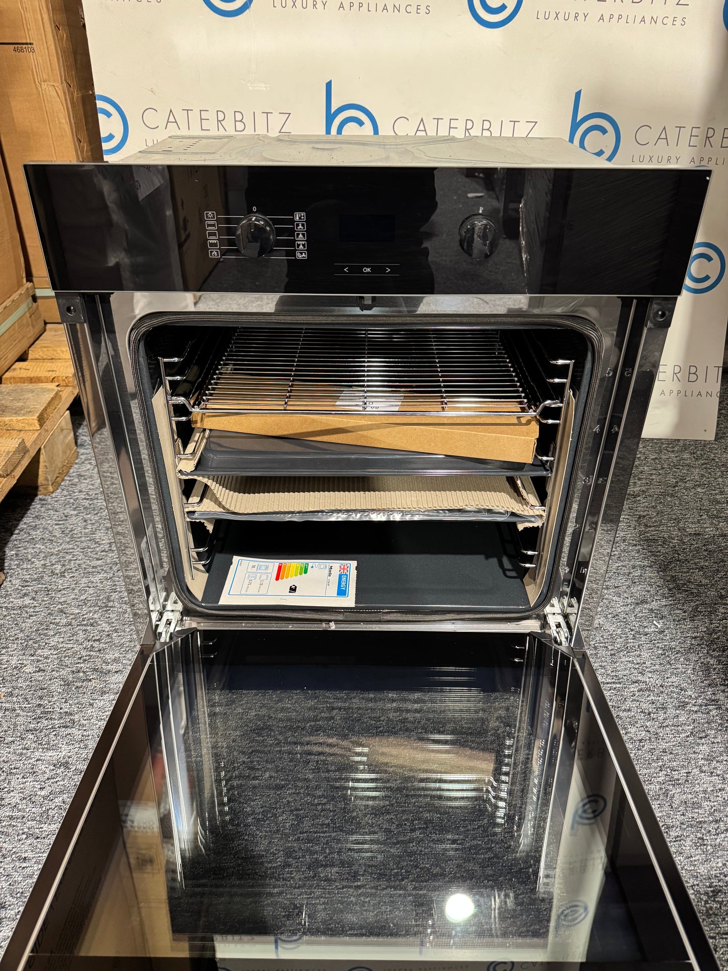 NEW Miele H 2760 BP Built in Miele Oven Clean steel BR2389