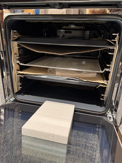 New Miele H 7660 BP Built in Wall Oven Cooker clean steel BR2390