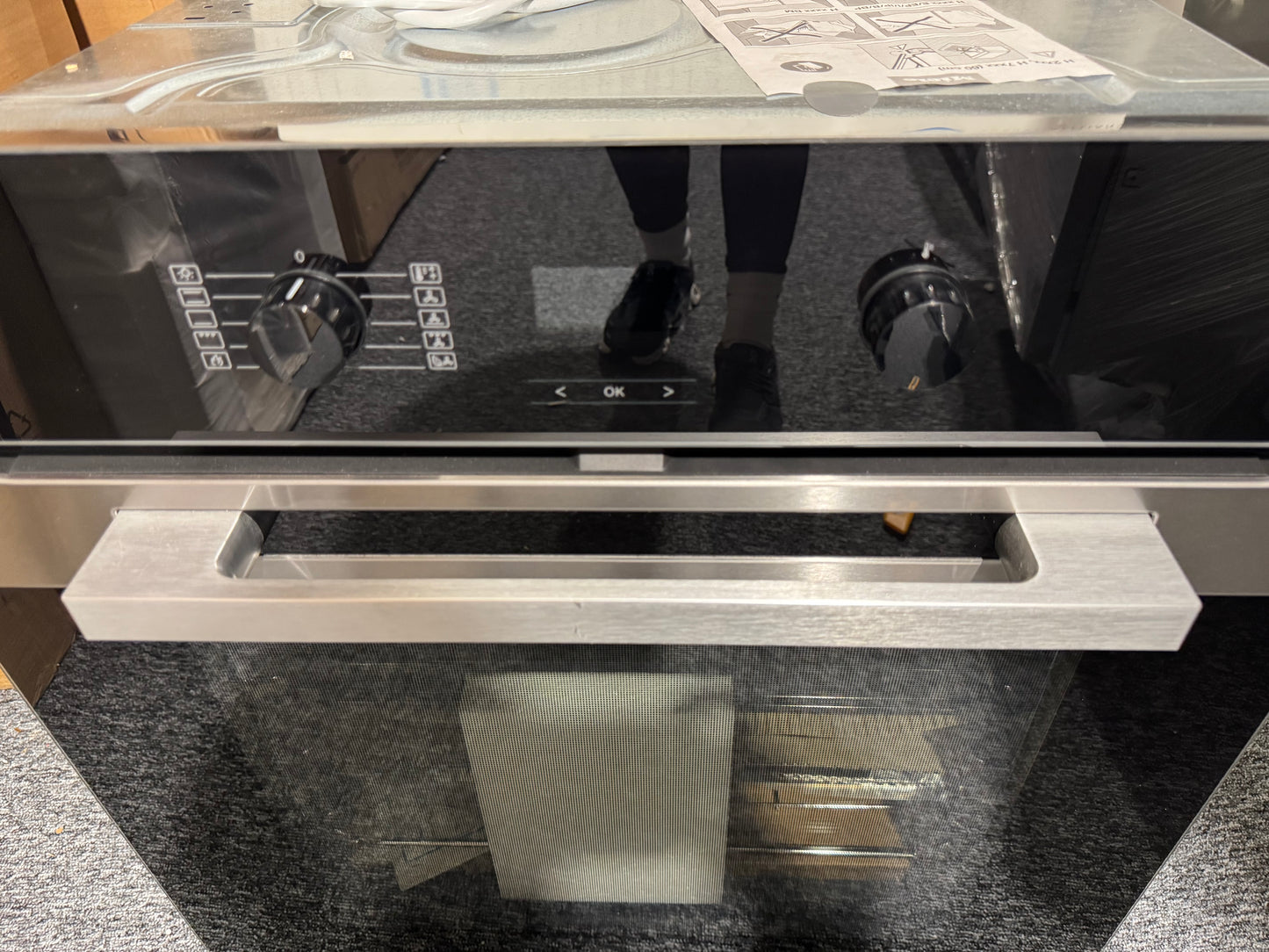 New Miele H 2860 BP Built in wall Oven Cooker BR2394