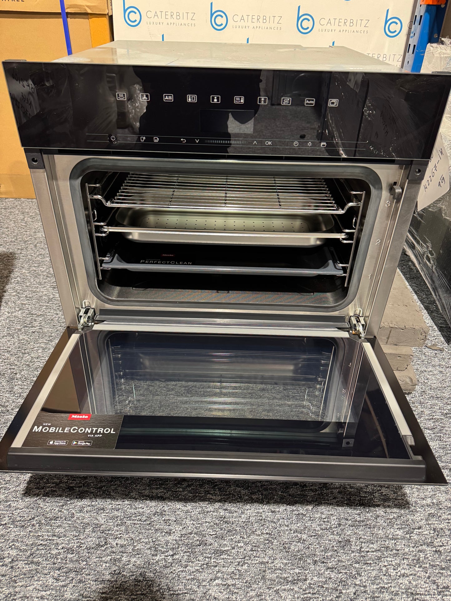 New Miele DGC 7440 X handless Combi Steam Oven Cooker Black BR2399