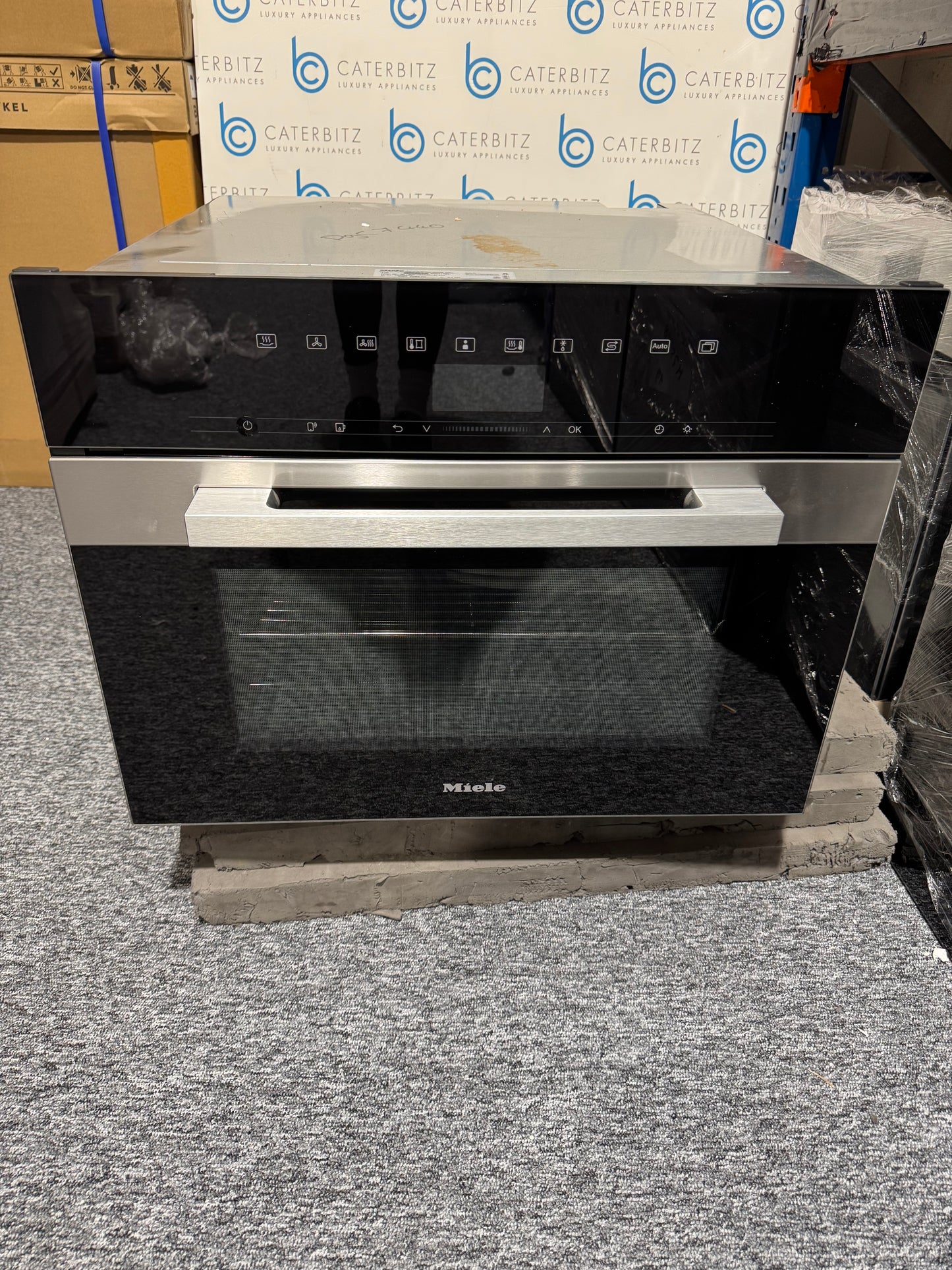 New Miele DGC 7440 Built In Combi Steam Oven Cooker clean steel BR2401