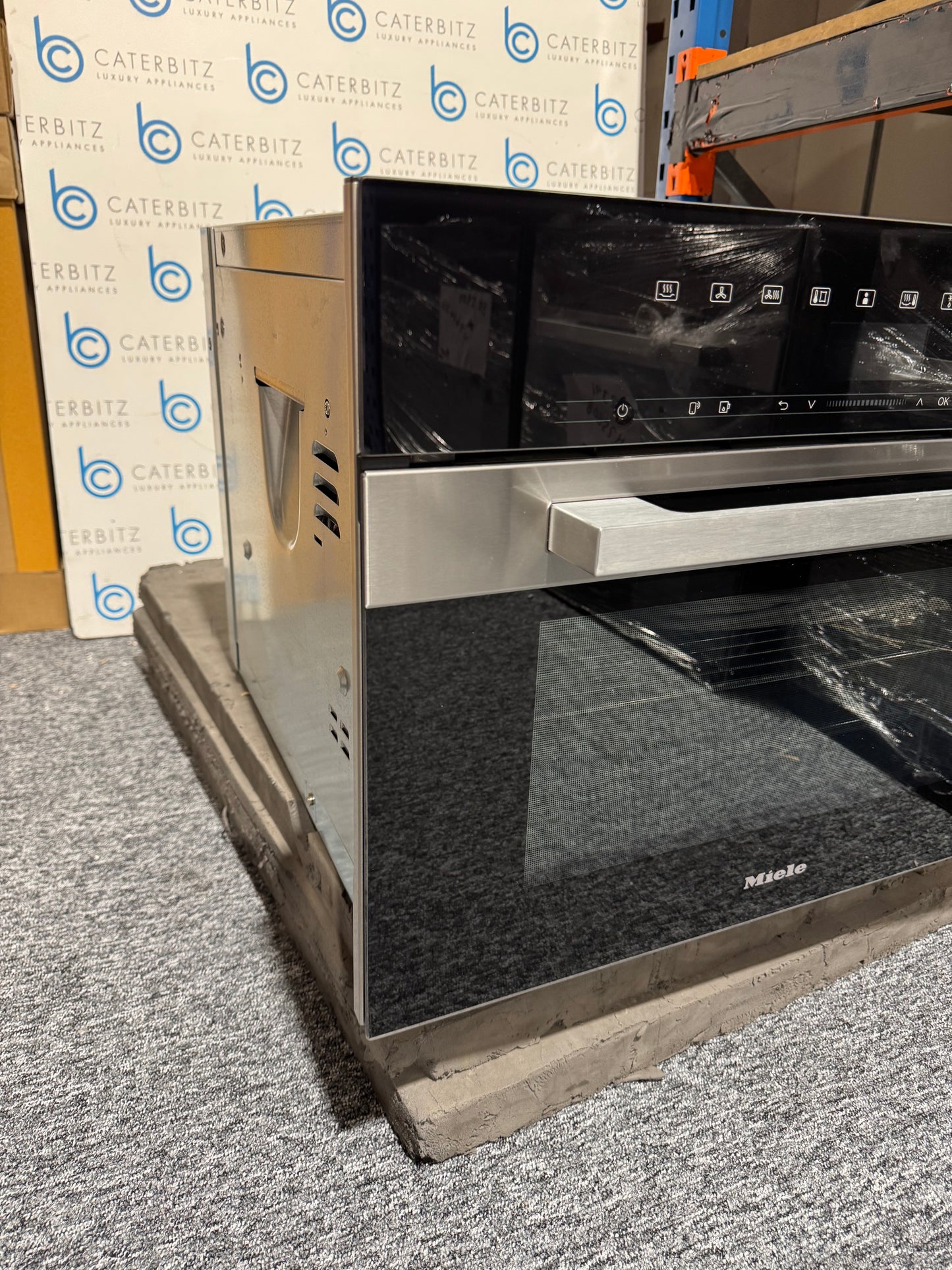 New Miele DGC 7440 Built In Combi Steam Oven Cooker clean steel BR2401