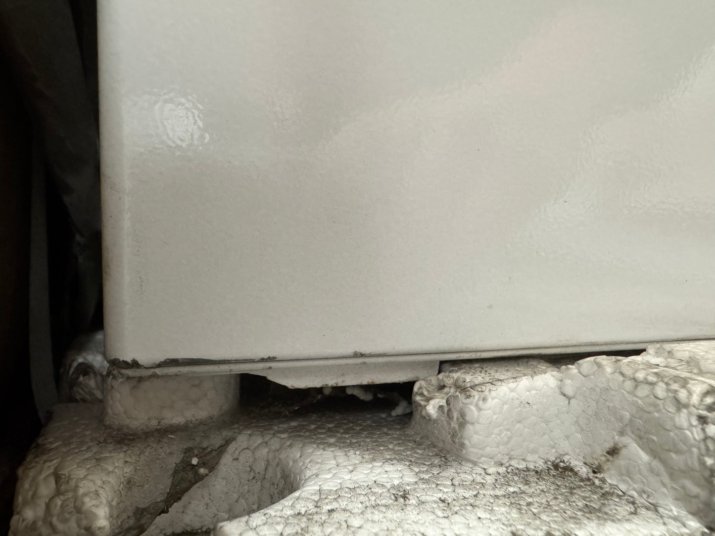 New other Miele K28202 DWS Freestanding Fridge White BR2410