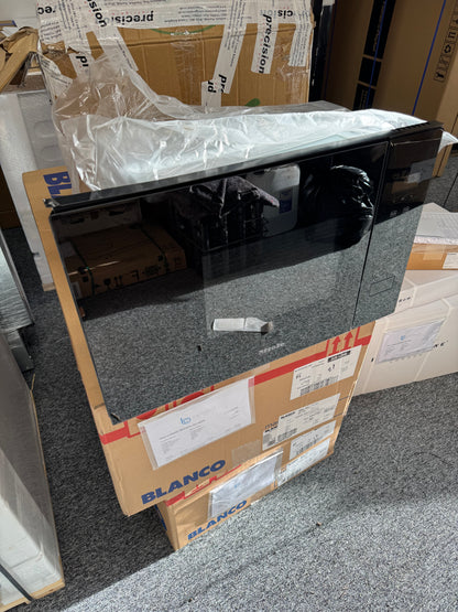 NEW Miele M 2234 SC Built In Microwave Oven appliance BR4144